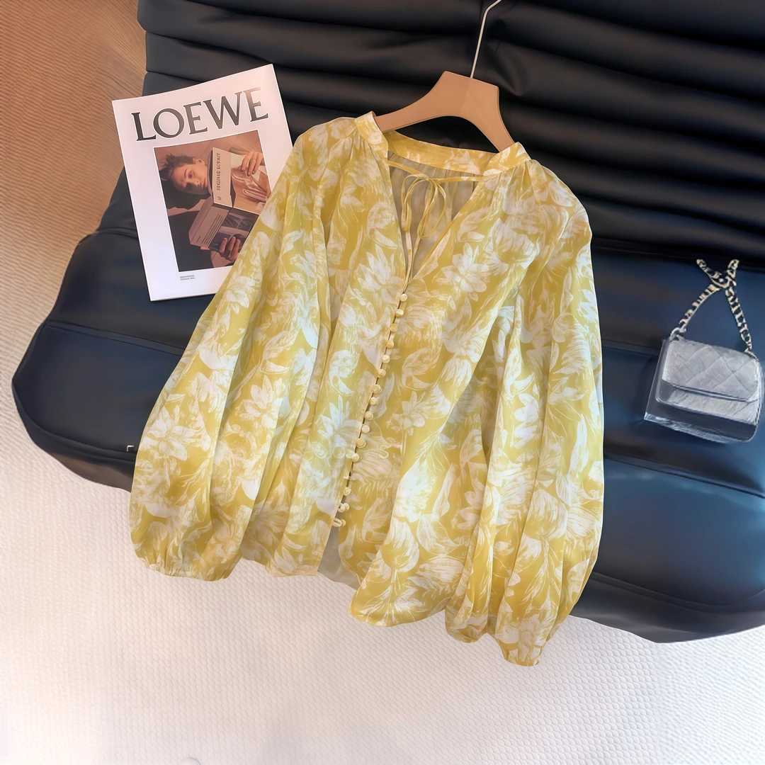 法式黄色印花v领长袖2025新款宽松显瘦气质轻薄防晒百搭衬衫上衣
