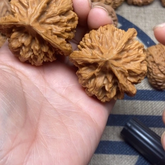 吊坠文玩核桃秦王三棱