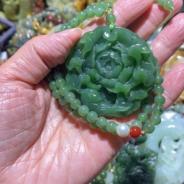 和田玉（碧玉）颈饰未镶嵌