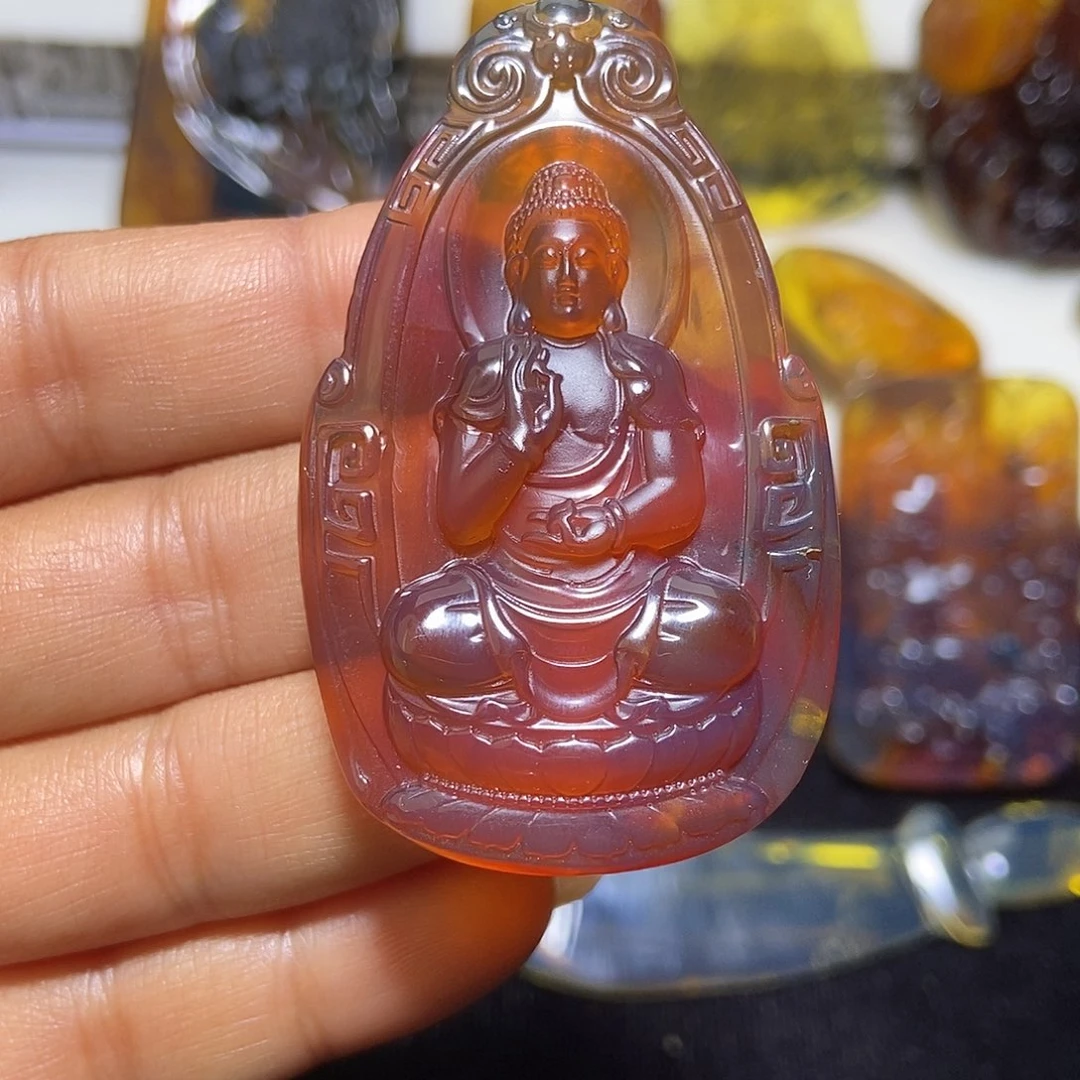 琥珀未镶嵌颈饰缅甸天然琥珀吊坠