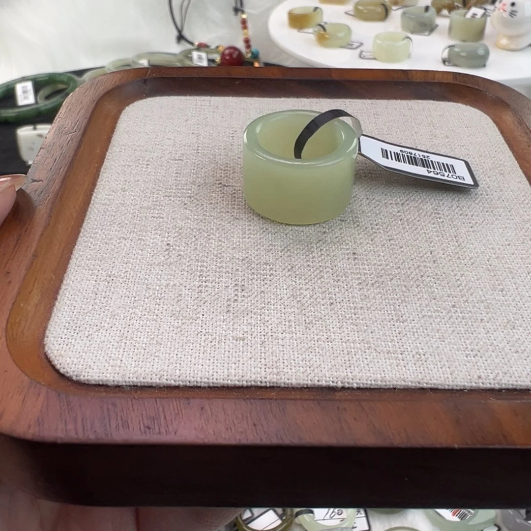 和田玉未镶嵌戒指w52奶绿直切15.2不退换