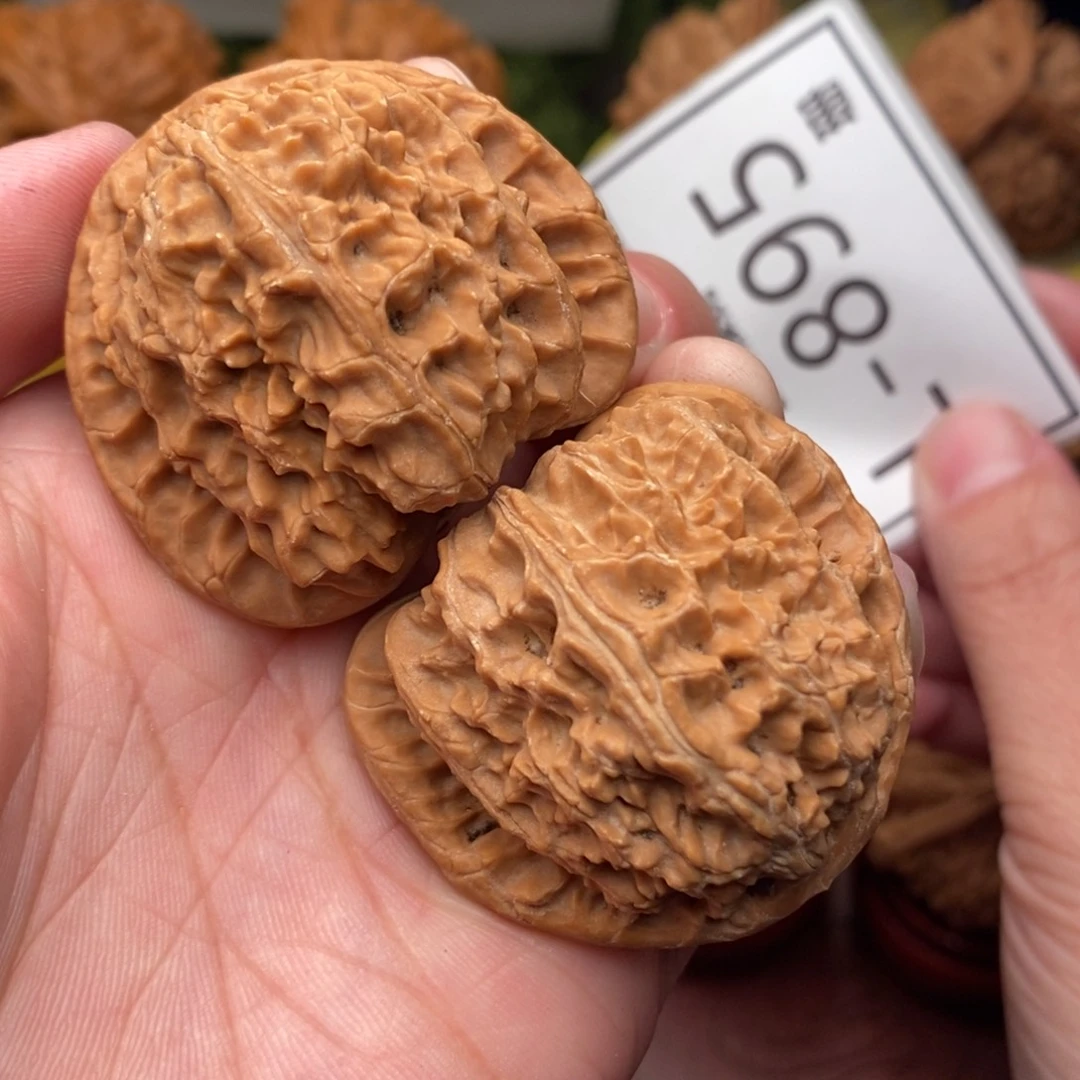 把件文玩核桃狮子头42….