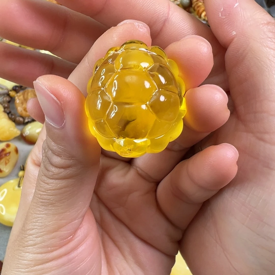 蜜蜡裸石未镶嵌琥珀