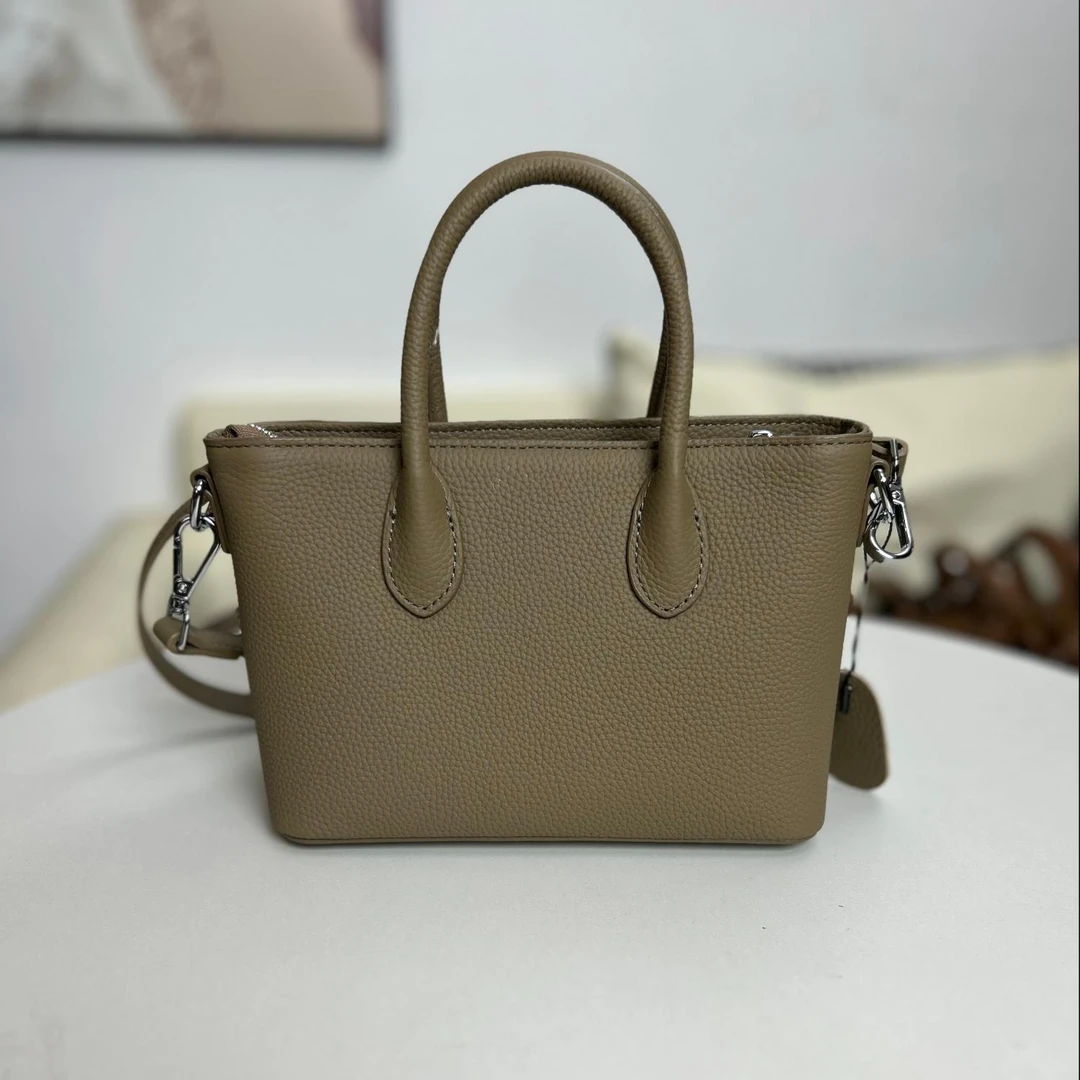 百搭泡芙包女真皮斜挎包单肩包轻奢时尚斜挎手提小包大容量饺子包