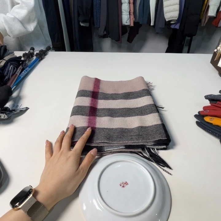 瓷片258。。。。。。。。。。。。。。