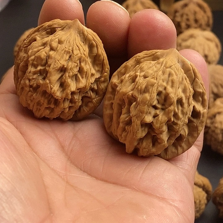核桃文玩核桃，麦穗虎头