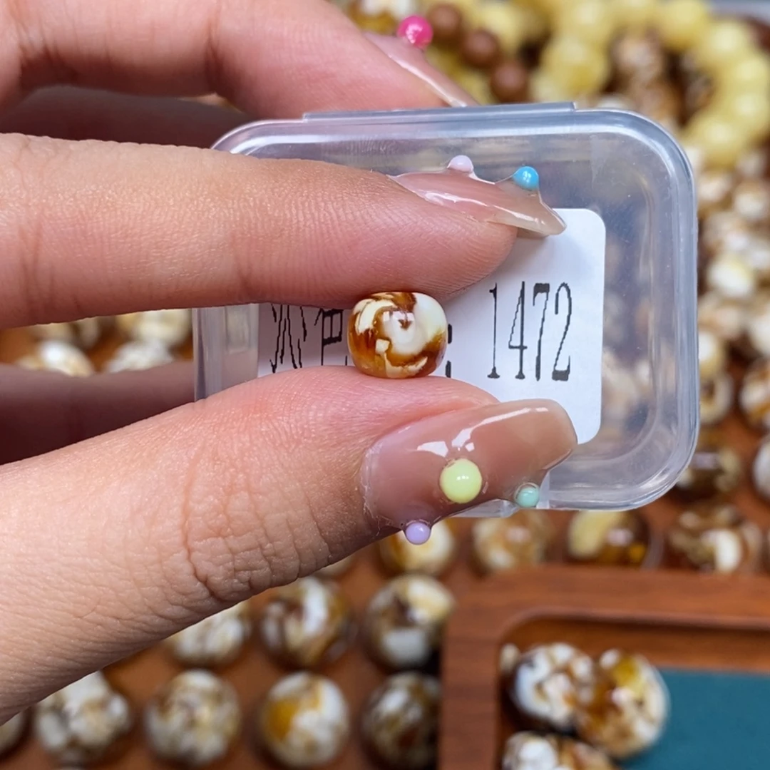 把件猴头核桃沁色圆珠老型1427