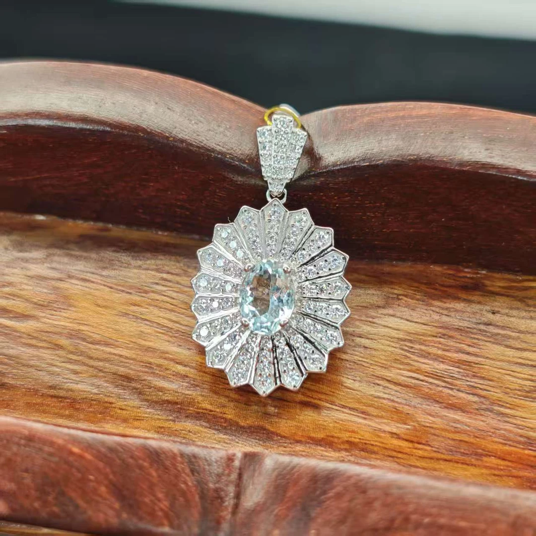 老卢珠宝S925海蓝宝吊坠精美气质款多样性发货其一 03-1160