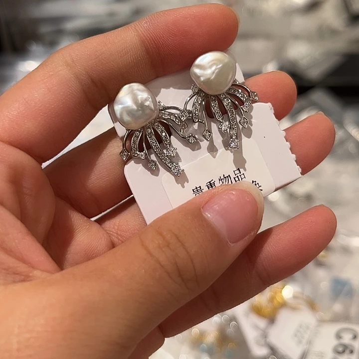 合金淡水珍珠耳饰