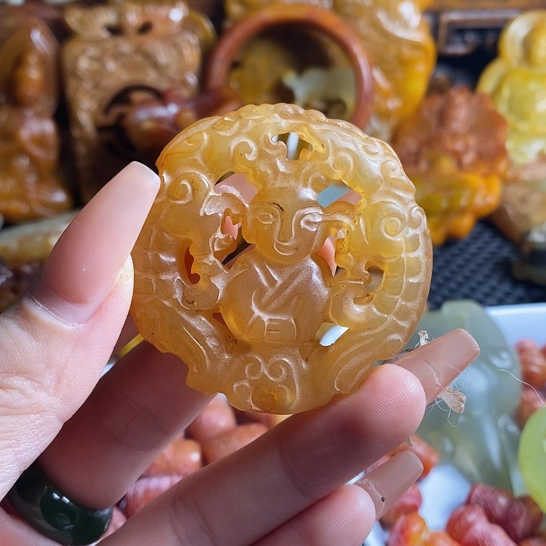 岫岩老玉（透闪石质玉）未镶嵌挂件