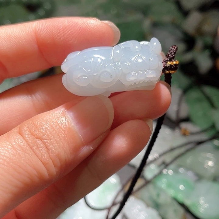 颈饰未镶嵌翡翠天