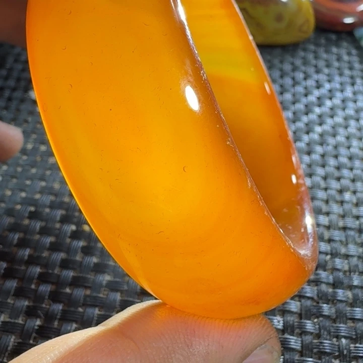 明***玛瑙/玉髓未镶嵌颈饰