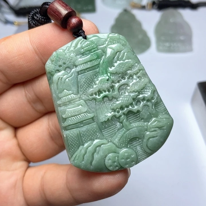 翡翠未镶嵌颈饰翡翠