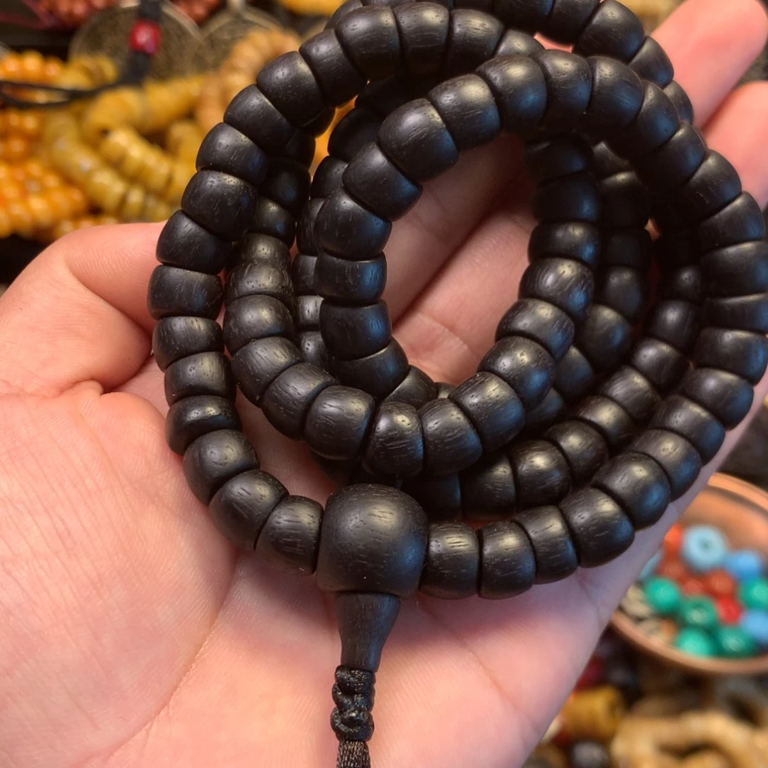 泥塑娘啦擦擦骰子