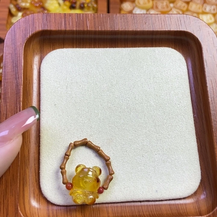 琥珀未镶嵌珠宝奇石清