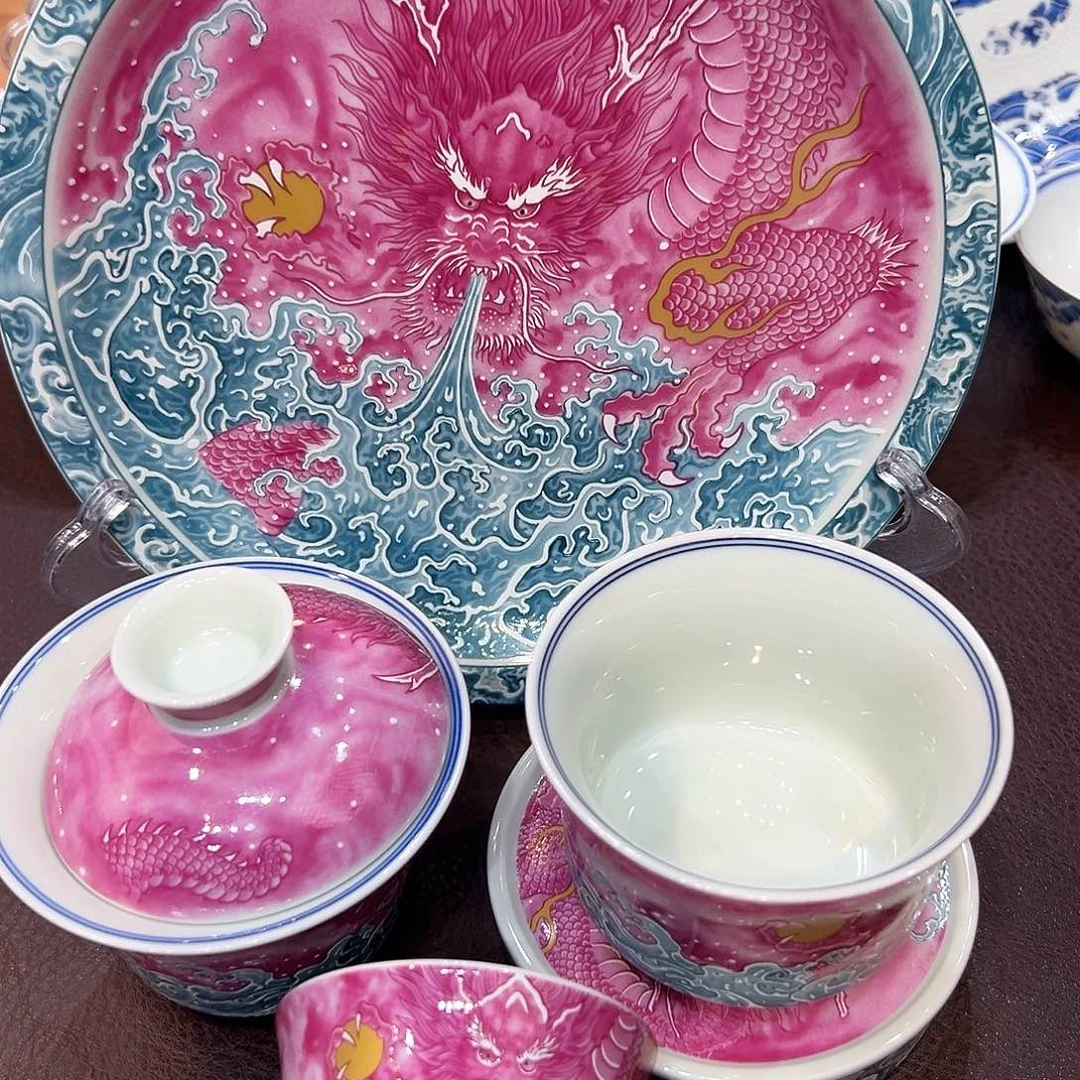 摆件景德镇市的中心城市之一是景德镇的