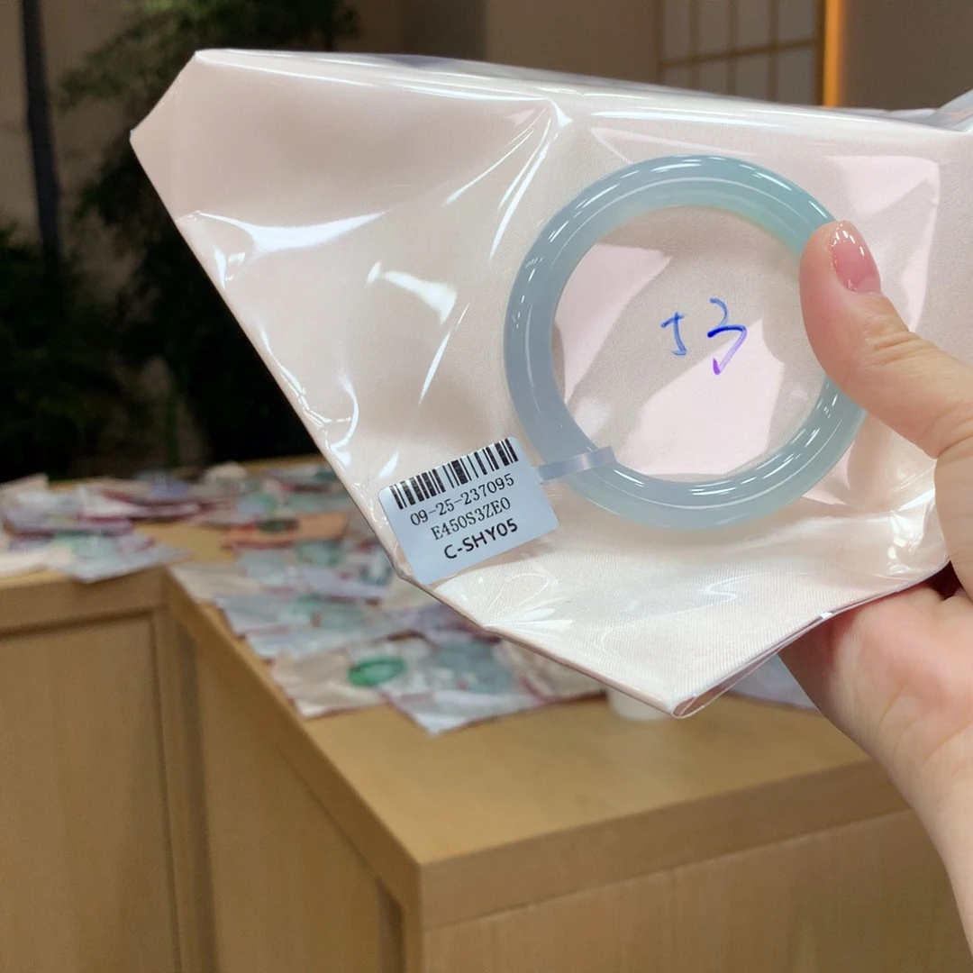 未镶嵌手镯翡翠不退不换