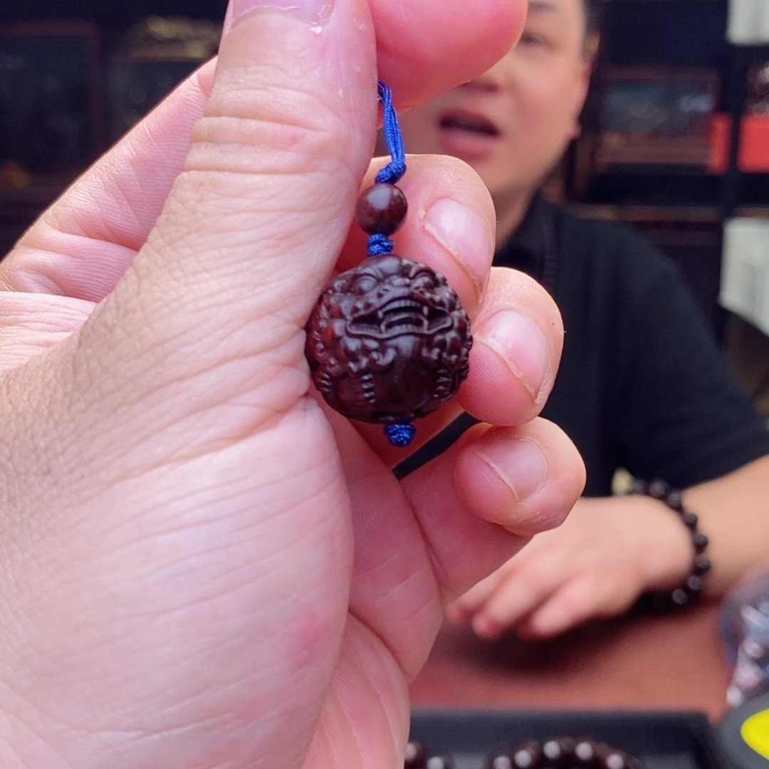 檀香紫檀（小叶紫檀）吊坠