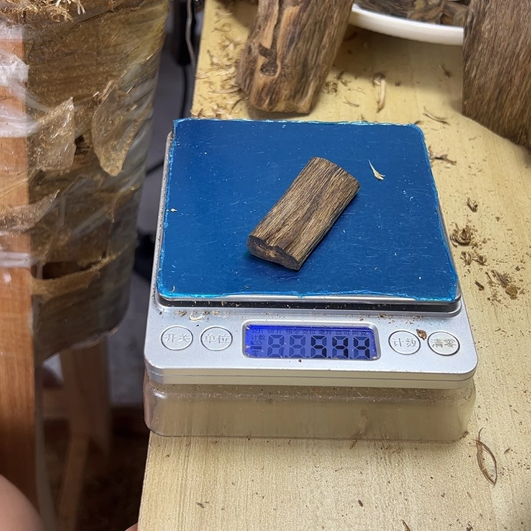 香料绿奇楠牌子白棋5.4克