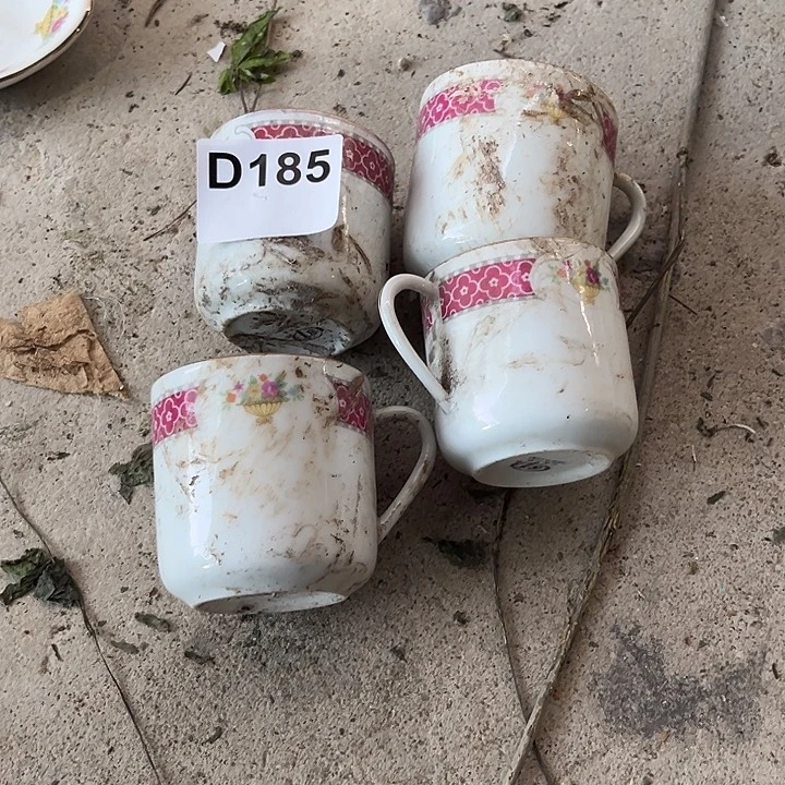 盘八九十年代高岭土盘碗有矿点D185（四个一组）