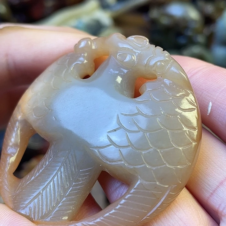 和田玉（糖玉）未镶嵌挂件