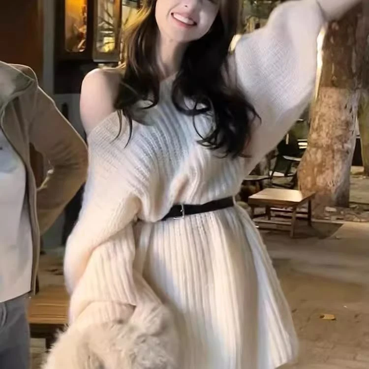 法式一字肩针织衫毛衣女秋冬季2024新款小个子中长款气质露肩上衣