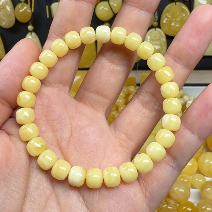 蜜蜡未镶嵌珠宝奇石