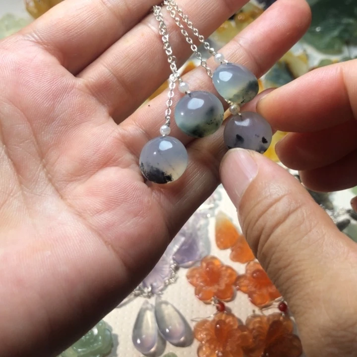 未镶嵌蛇纹石玉耳钉