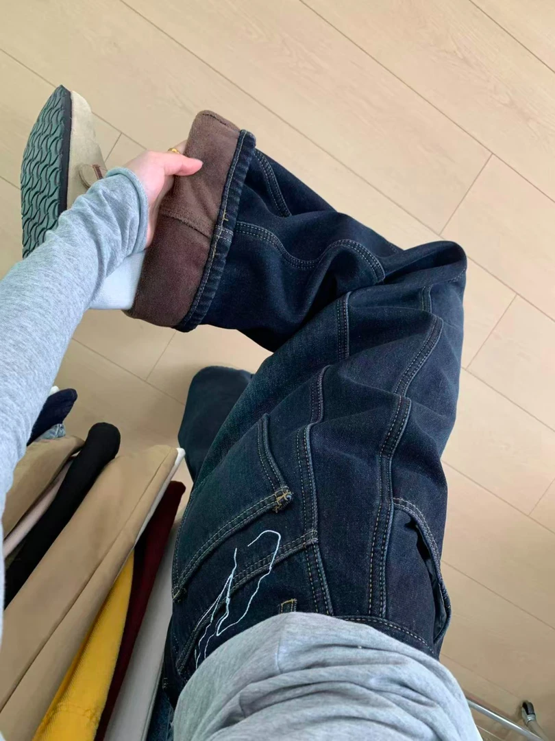 美式设计感刺绣加绒加厚弯刀牛仔裤女秋冬大码胖mm宽松垂感阔腿裤