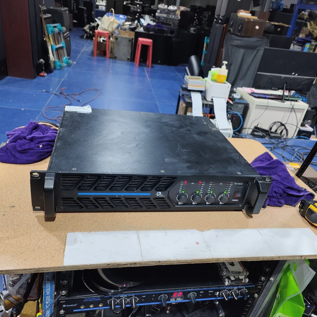 8新 Vifa 二手ND后级功放，出声，配件机