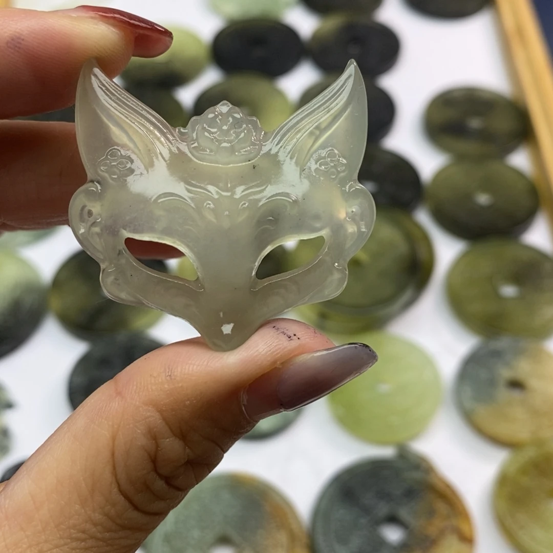 蛇纹石玉未镶嵌颈饰F**x