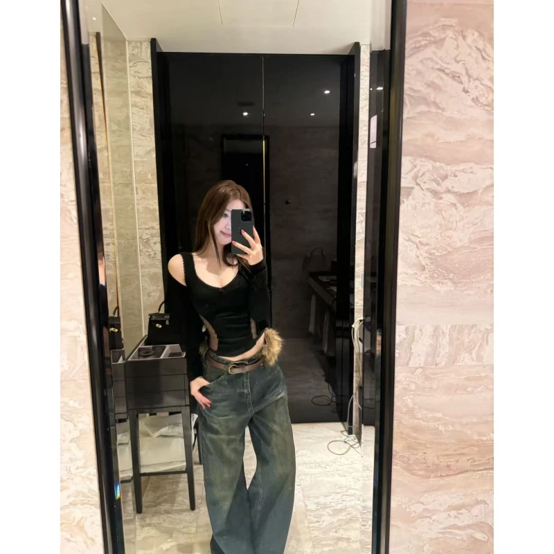 一只雪雪【扣动心扉】新款秋季气质纯欲性感镂空背心设计显瘦套装