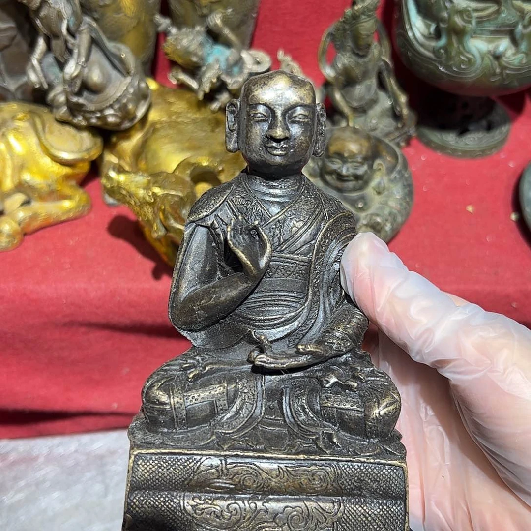微瑕疵黄铜摆件工艺品