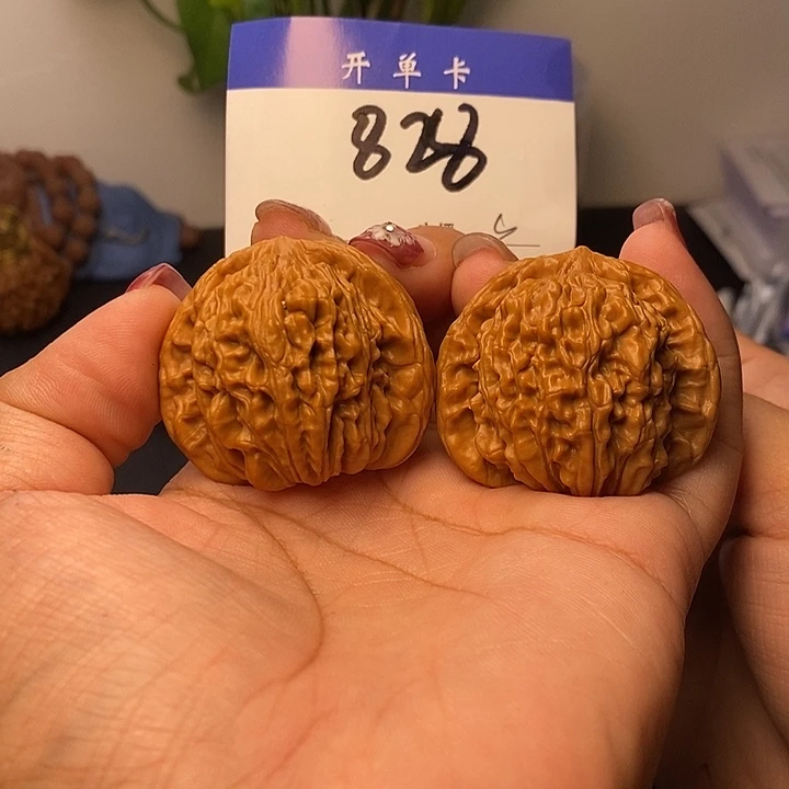 记***睡吊坠桃核四座楼44无刀痕s