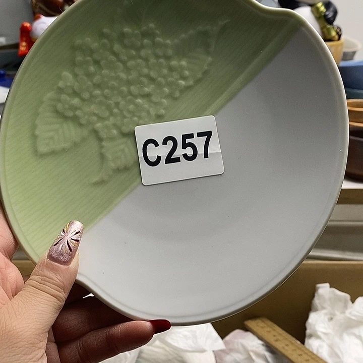 紫砂茶杯（****草我们的目标就是要为我们所