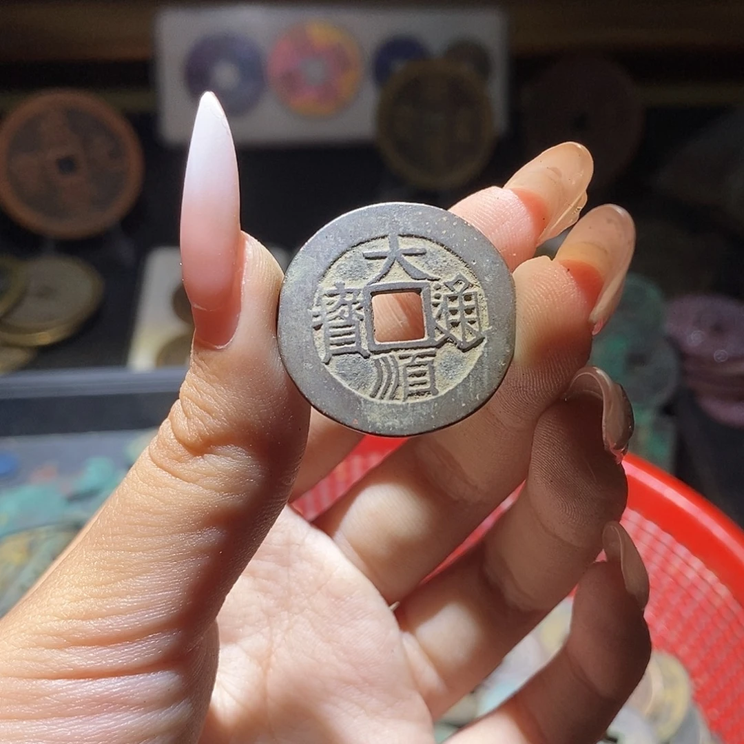 奇***品铜现代仿制工艺品