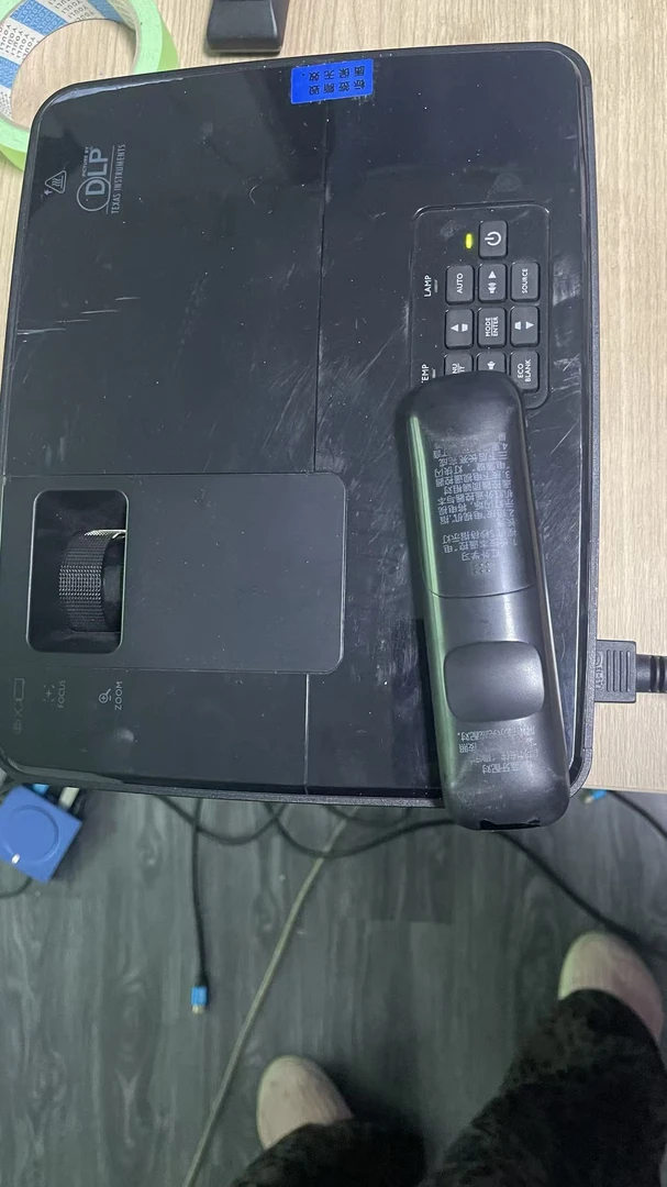 7号长焦高清投影仪  配件机运费自付