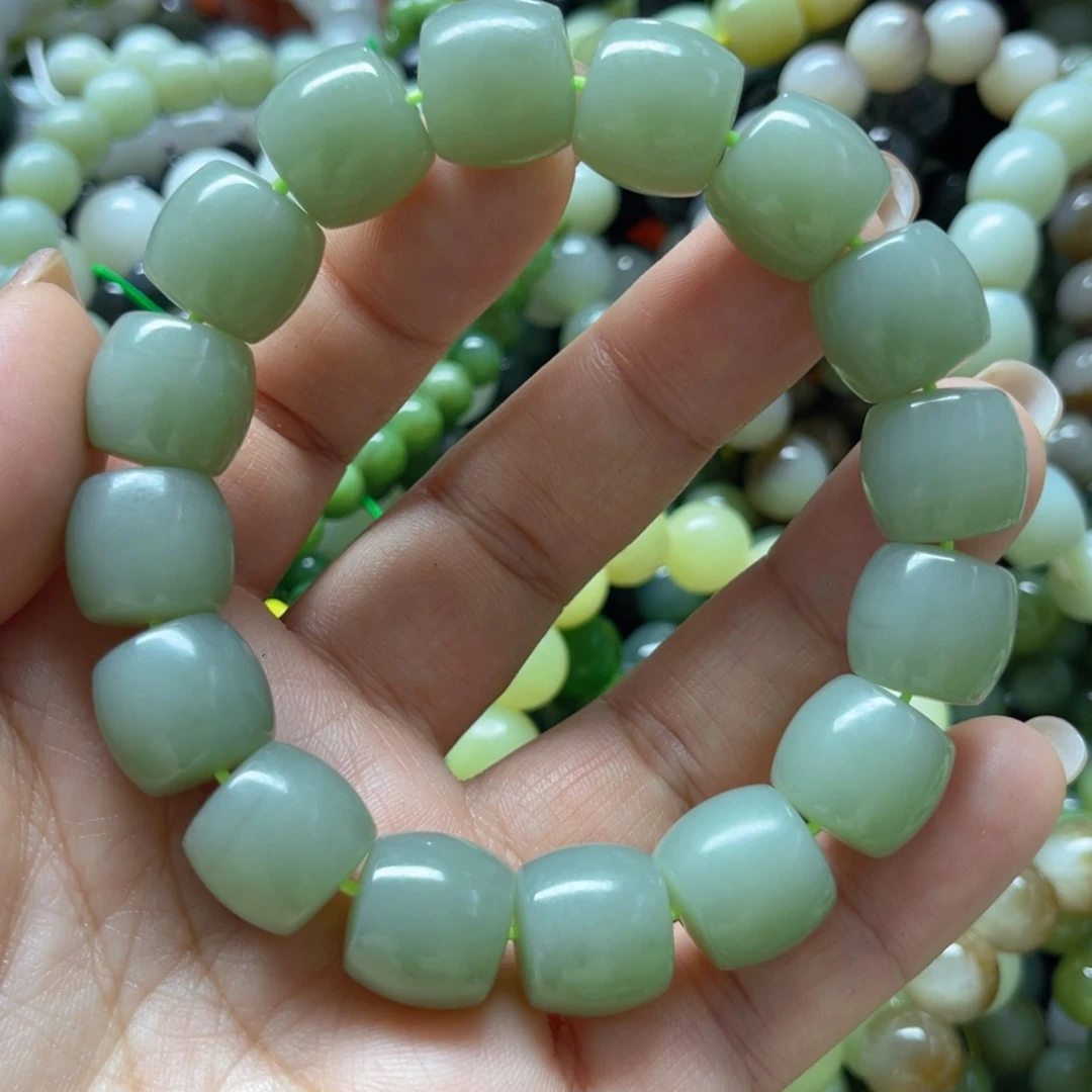 和田玉手链未镶嵌