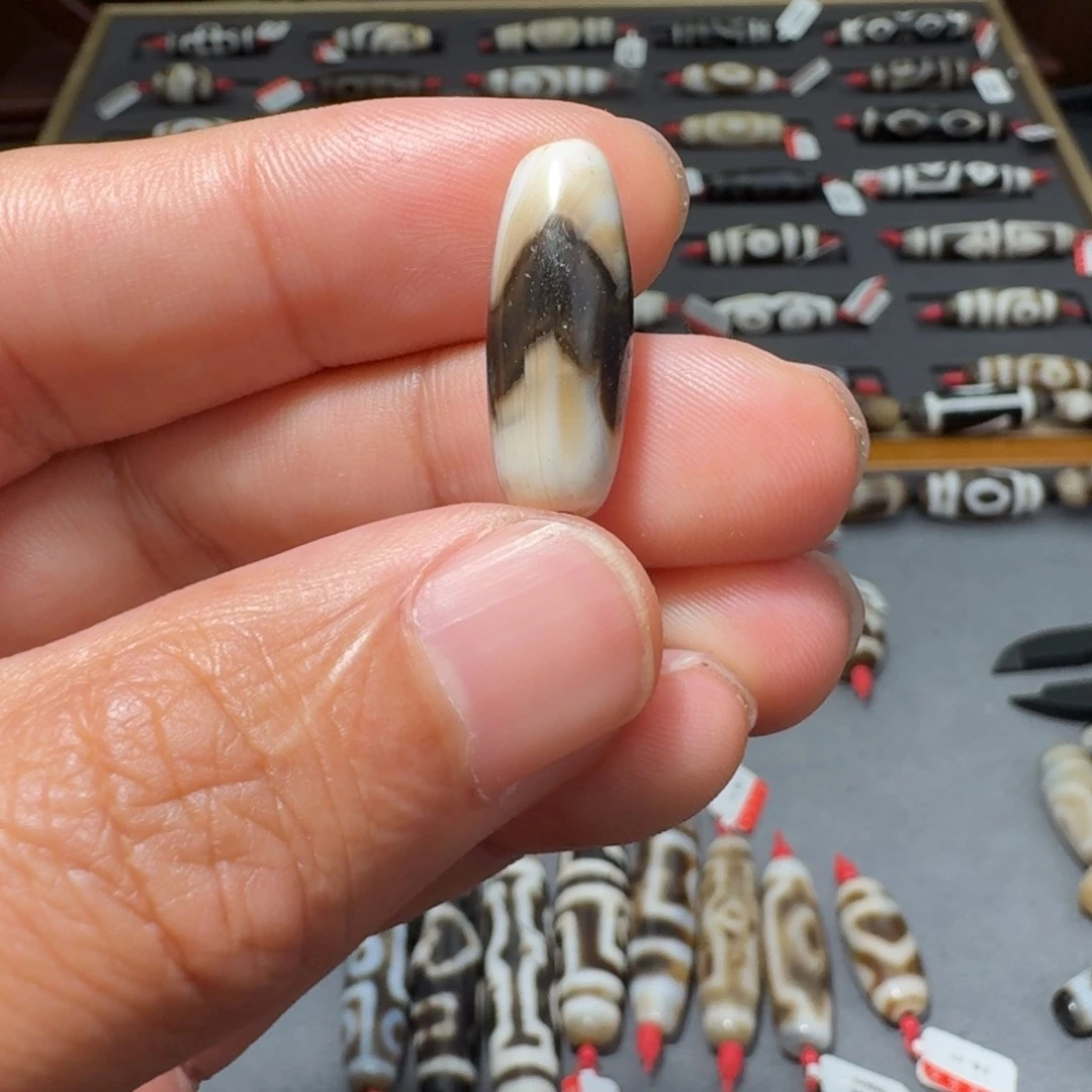 玛瑙/玉髓颈饰未镶嵌136