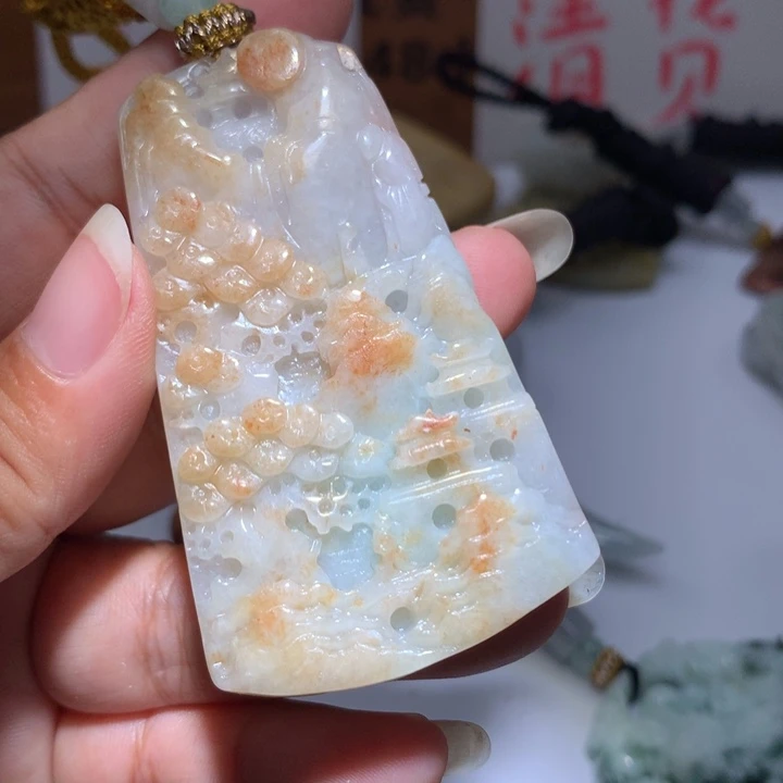 翡翠未镶嵌颈饰保真天然A货翡翠