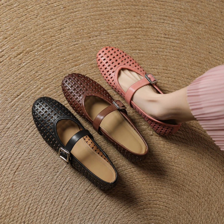 [1.5cm] 通勤休闲百搭舒适软底浅口单鞋春季简约时尚镂空单鞋1128