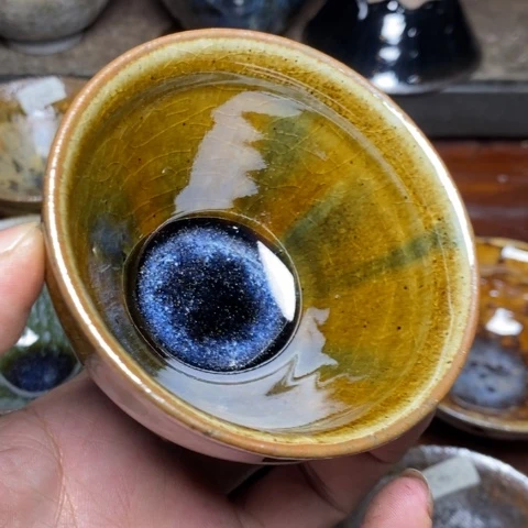 茶盏8.6a ku wo dou tu tu