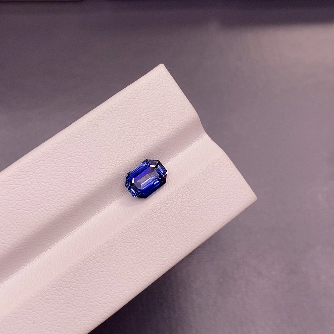 裸石蓝宝石1.925克拉