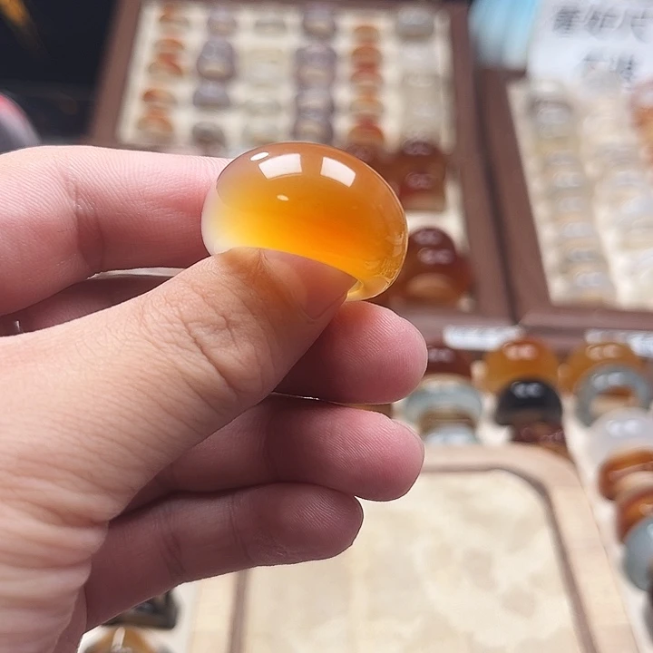 未镶嵌戒指玛瑙/玉髓18