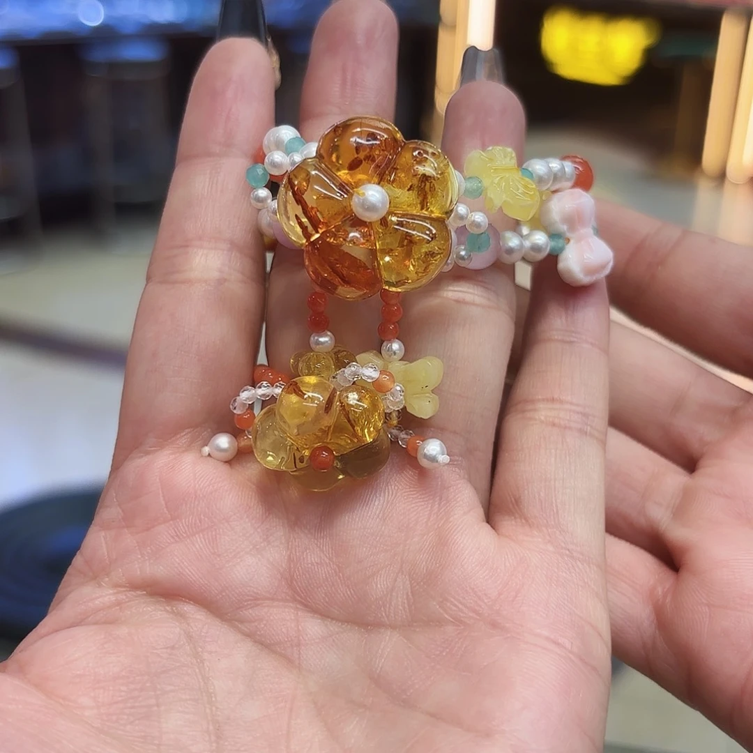 琥珀颈饰未镶嵌琥珀