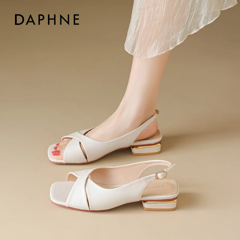 达芙妮凉鞋女款2025新款夏季时尚外穿配裙子不累脚绝美粗跟凉单鞋