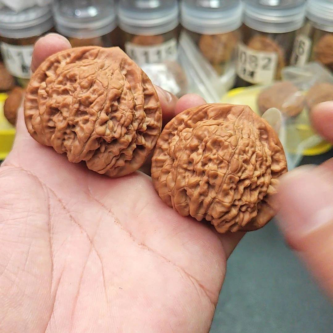 桃核把件巳*官帽全品