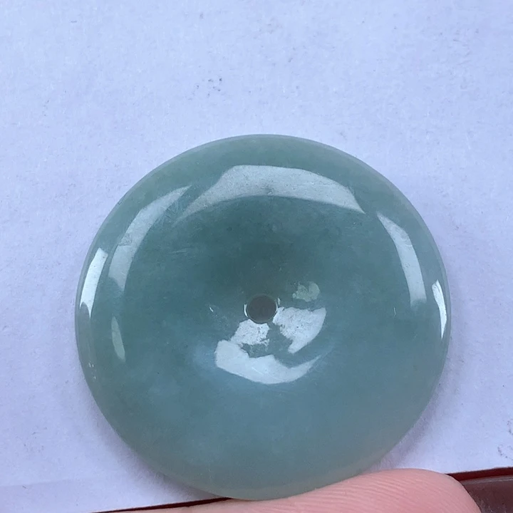 颈饰未镶嵌翡翠平安扣