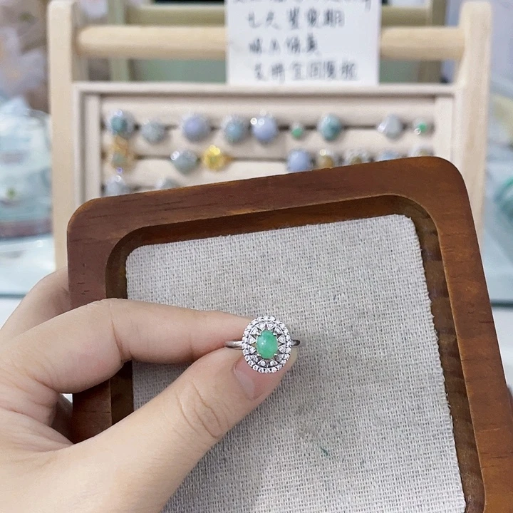 翡翠未镶嵌颈饰天然翡翠Ａ货