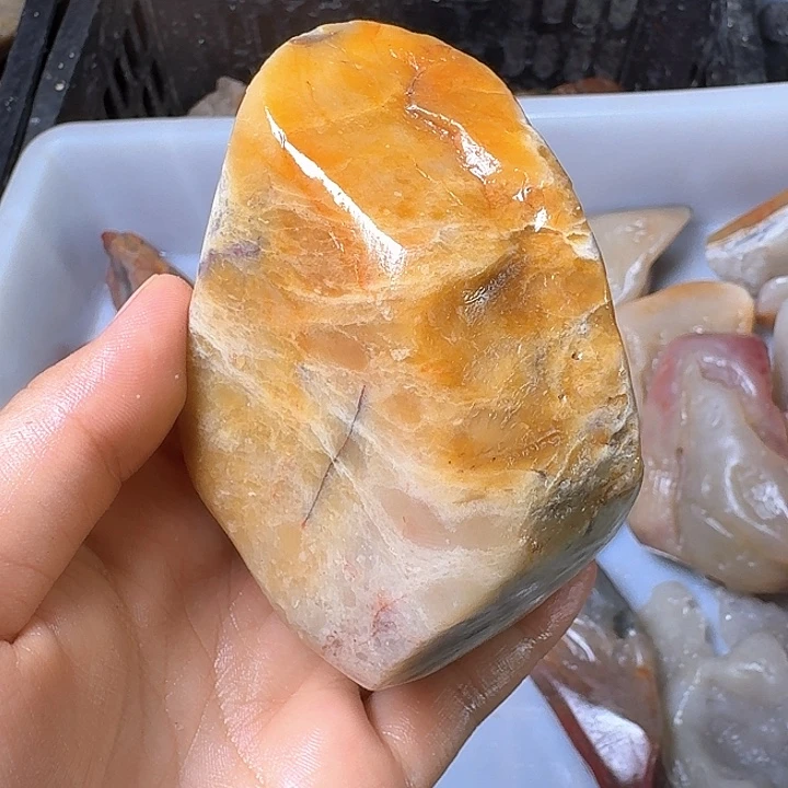 喵***主寿山石寿山石的颜色